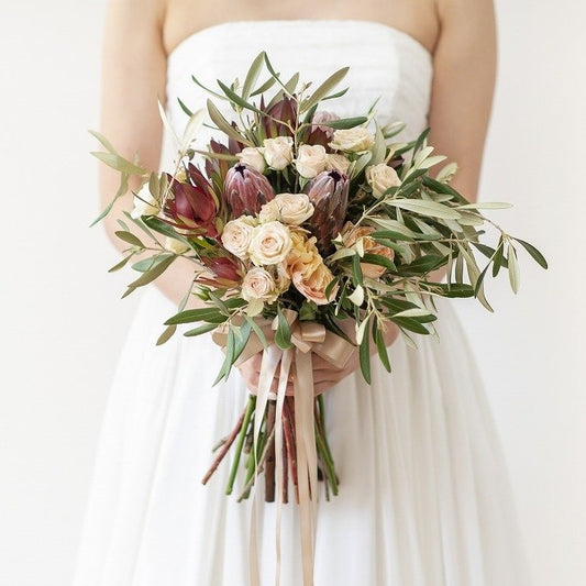 (WBQ14) Wedding Bouquet Protea